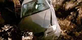 Incidente sulla SP 1 “Andria-Trani”: auto in un burrone laterale