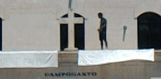 Disoccupato ormai da un anno, tenta un gesto estremo