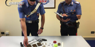 Fugge ad un controllo dei Carabinieri