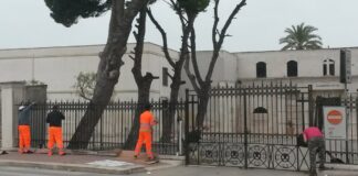 Cimitero, completate la manutenzione e ripitturato il cancello