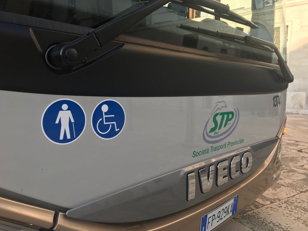 trani bus stp extraurbani trasporto (1)