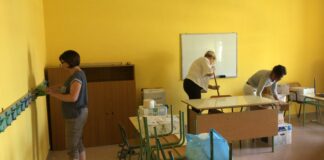 Ciliento, Di Lernia e Cormio impegnate nelle pulizie della scuola D’Annunzio
