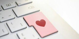“L’amore ai tempi dei social”, incontro con Auser Trani