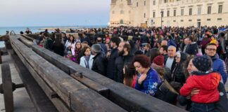 E lancio fu: successo di pubblico per la Balestra Gigante di Leonardo Da Vinci
