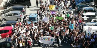 Studenti di Trani a sostegno del clima, l’iniziativa della scuola Baldassarre