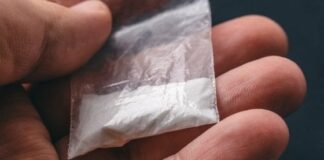 Polizia stradale di Trani scopre fornitore di cocaina agli autotrasportatori: arrestato 27enne