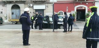 Coronavirus, vendevano dolci: sanzionati 4 titolari di bar a Trani