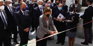 Il Sindacato di Polizia Bat attacca il Ministro Lamorgese: «Pochi agenti in arrivo, le bugie hanno le gambe corte»