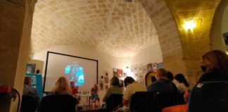 “Continuavano a chiamarlo il cassonetto”: appuntamento con il cabaret al Circolo del Cinema “Dino Risi”