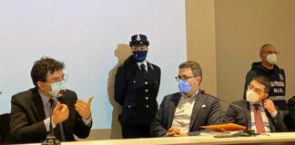 Favori in cambio di soldi o regali, due agenti penitenziari di Trani arrestati