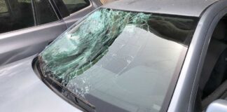 Poliziotto investito da un’auto a Trani durante un controllo, il 79enne alla guida non lo avrebbe visto
