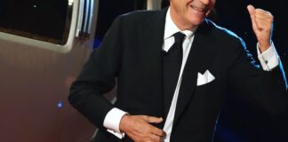 Attilio Romita ospite a Trani per l’incontro intitolato “Dalla Casa Bianca alla casa del Grande Fratello”