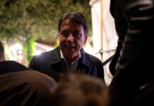 Giuseppe Conte a Trani lancia la volata finale dei candidati del M5S