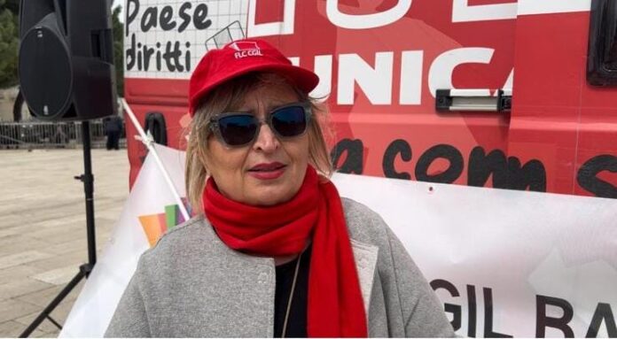 Angela Dell'Olio