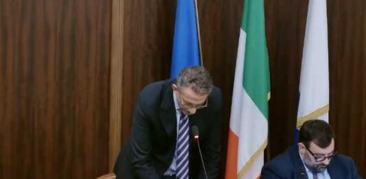 Consiglio comunale, Bottaro ha i numeri ma rimanda il bilancio a gennaio
