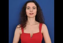 La magia del Natale nei “Racconti” interpretati da Sara Santucci nella Biblioteca Bovio