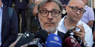 La proclamazione di Galiano tra l’abbraccio con Guarriello e le parole di Gianni Rodari